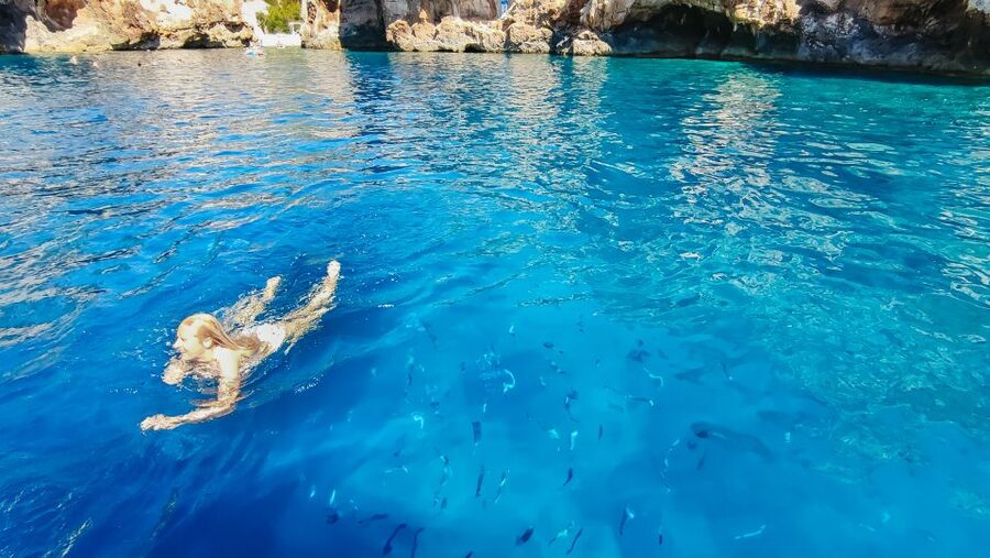 From Split: Blue Cave & 5 Islands with Vis & Hvar Boat Tour - Leaving Split for the open Adriatic