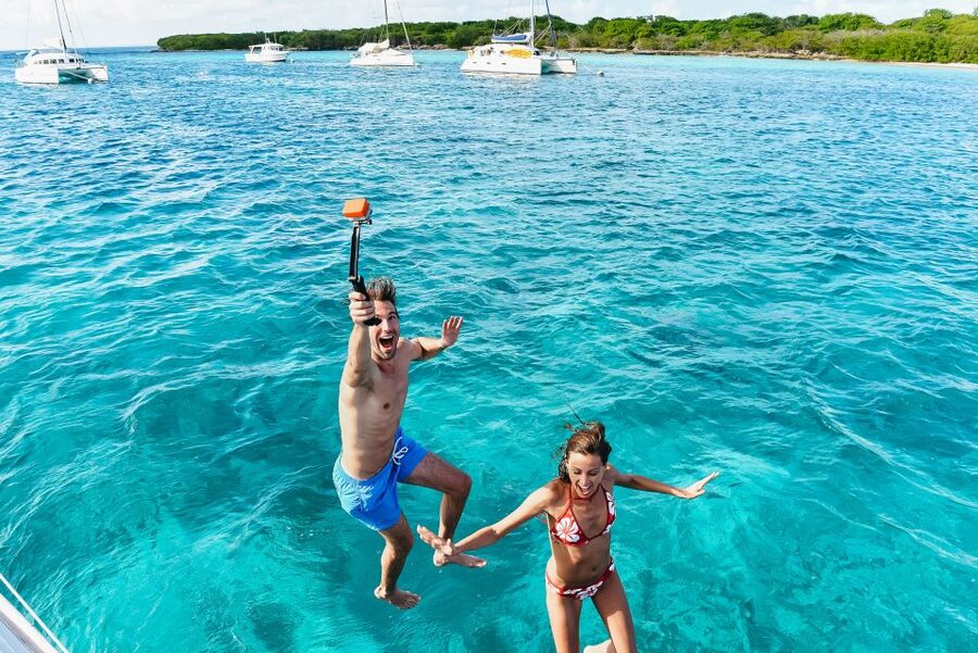 From Split: Blue Cave & 5 Islands with Vis & Hvar Boat Tour - Komiža, Vis Island’s fishing village