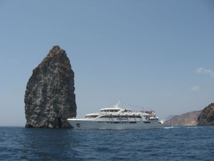 From Taormina: Lipari and Vulcano Mini Cruise Aeolian Tour - Lipari: two hours in the old town