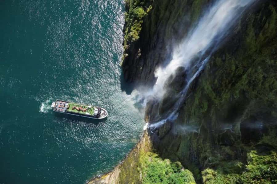 From Te Anau: Milford Sound Cruise and Coach Day Trip - Mirror Lakes: a quick stop worth taking