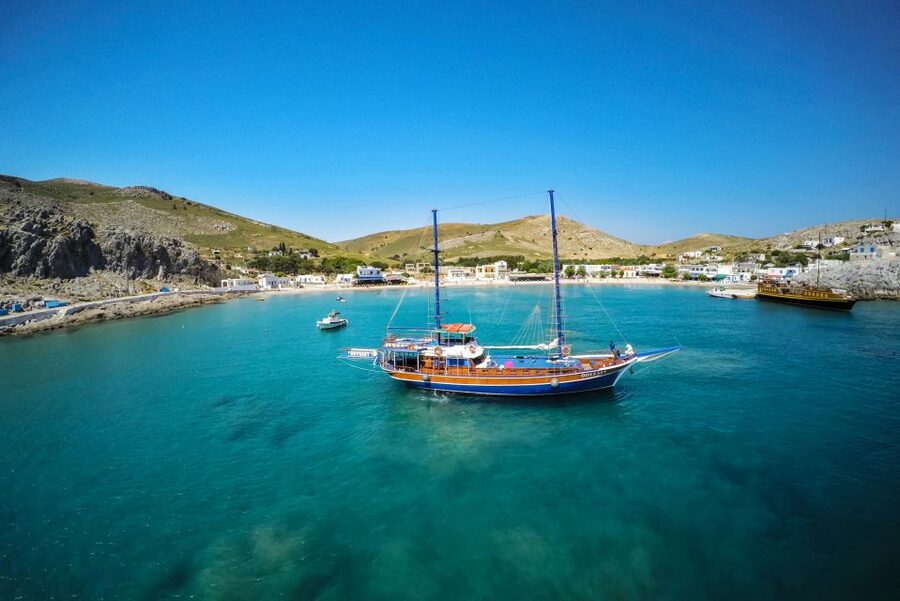 From the Port of Kos: Full Day Boat Cruise to 3 Islands - Lunch, drinks, and the onboard mood