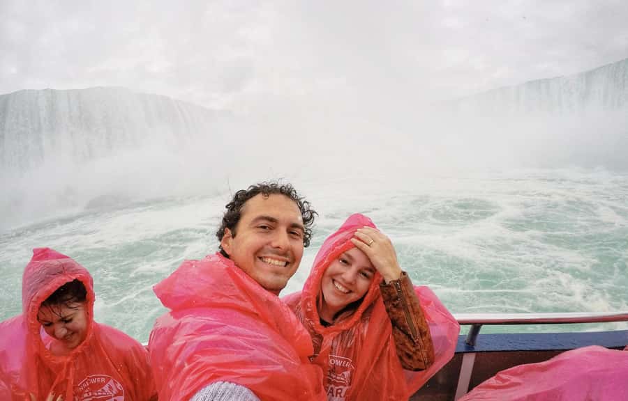From Toronto: Niagara Falls Tour + Boat Ride and/or Journey - The roadside photo stops add useful variety