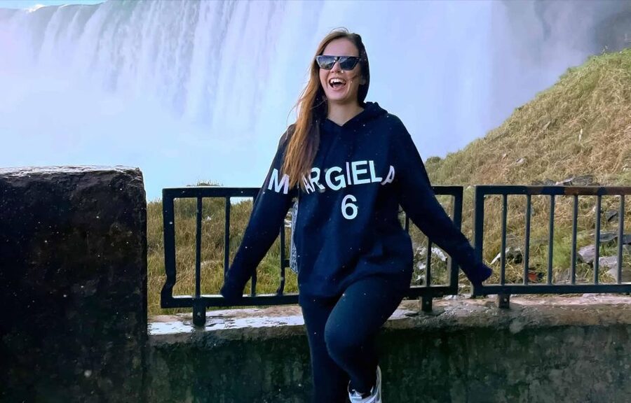 From Toronto: Niagara Falls Tour + Boat Ride and/or Journey - Hornblower boat cruise: the most dramatic add-on