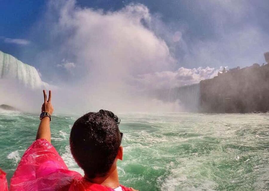 From Toronto: Niagara Falls Tour with Cruise & Maple Tasting - Why this makes sense as a first Niagara day trip