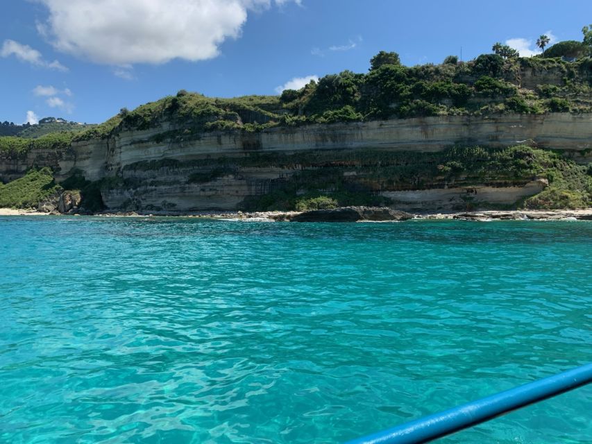 From Tropea: Capo Vaticano boat tour with snorkel & aperitif - Grotticelle Bay and the Capo Vaticano swim