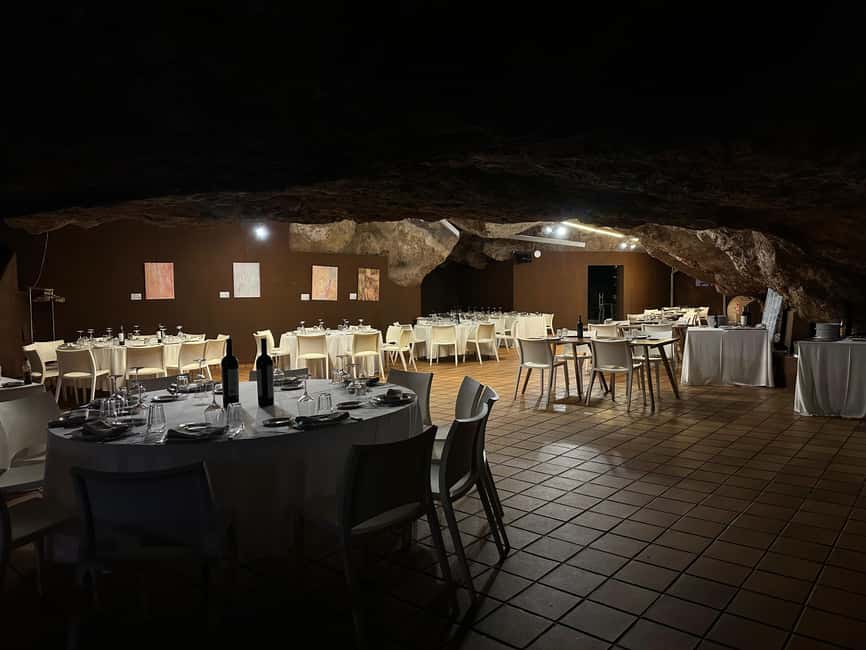 From Valencia: Boat Tour to the Cueva de Sant Josep + Entrance Included + Guide - The guide can make the difference