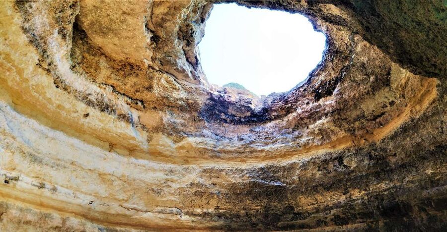 From Vilamoura: 2.5-Hour Benagil Cave and Dolphins Boat Tour - Key points before you book