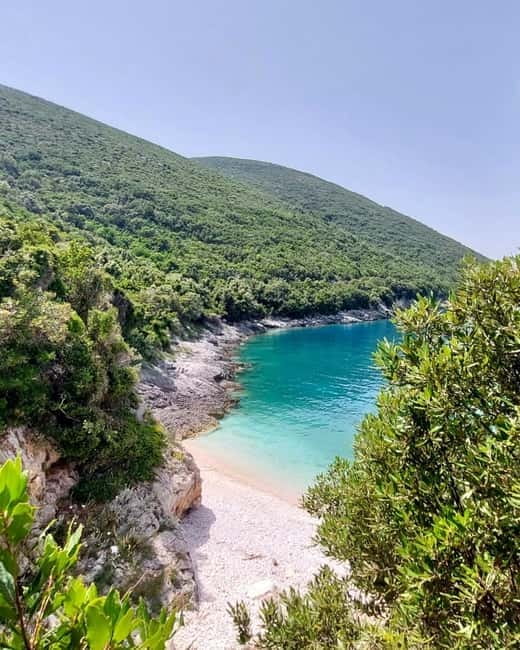 From Vlore: Haxhi Ali Cave & Karaburun Beach Speedboat Tour - Haxhi Ali Cave, a striking first stop