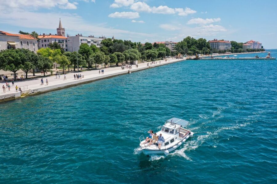 From Zadar: Private Boat Tour to Croatian Islands - Ošljak: a small island stop with clear water