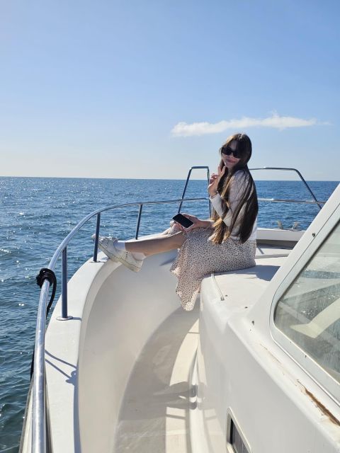 Fuengirola: Dolphin Watching Boat Trip — Fun for All Ages - Why the small Rodman boat changes the experience