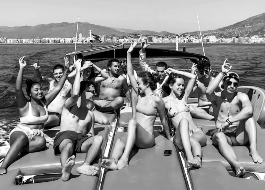 Fuengirola: Dolphin Watching by Yacht with Snacks and Drinks - Searching for dolphins along the Costa del Sol