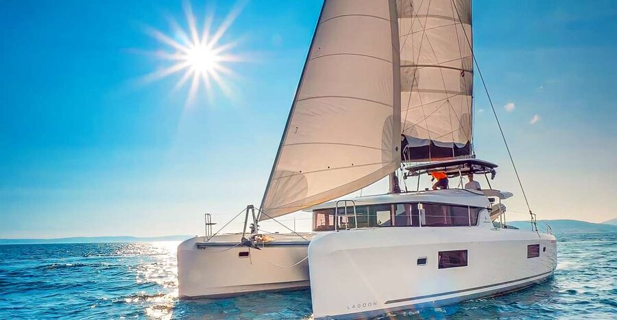 Funchal Bay: Dolphin & Whale Watch Luxury Catamaran Cruise - Cabo Girão and the swimming stop