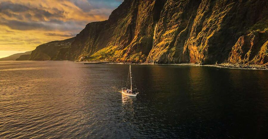 Funchal: Sunset Sailing Tour - Sailing west along Madeira’s coast