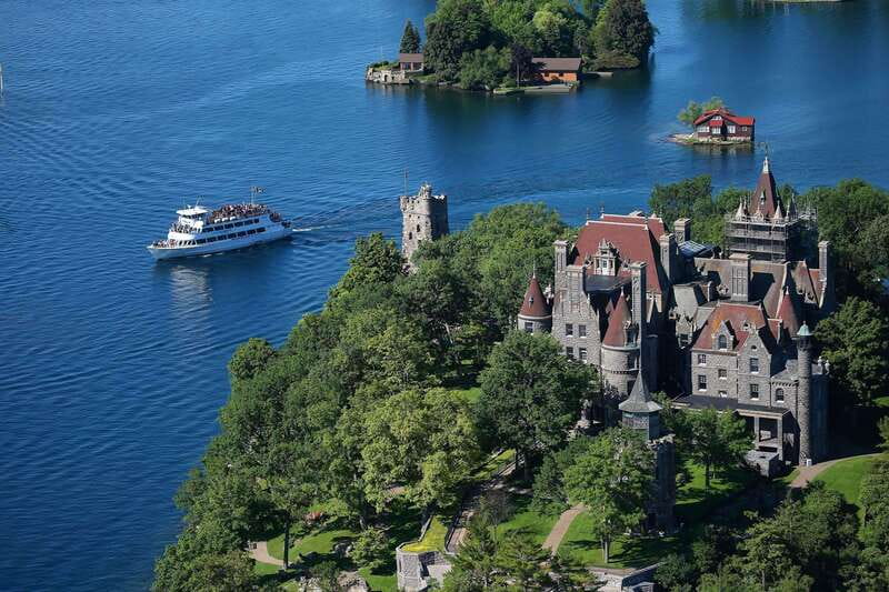 Gananoque: 1000 Islands Cruise & Optional Boldt Castle Entry - Why the 1000 Islands look best from a boat