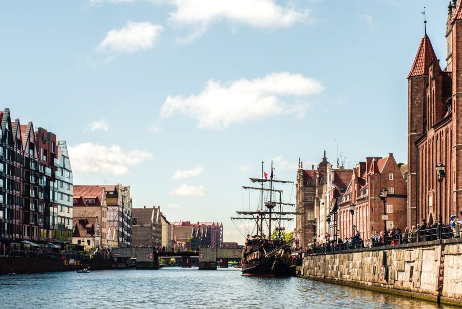 Gdańsk: Motlawa River Yacht Cruise - Why the Motława is the right place to see Gdańsk