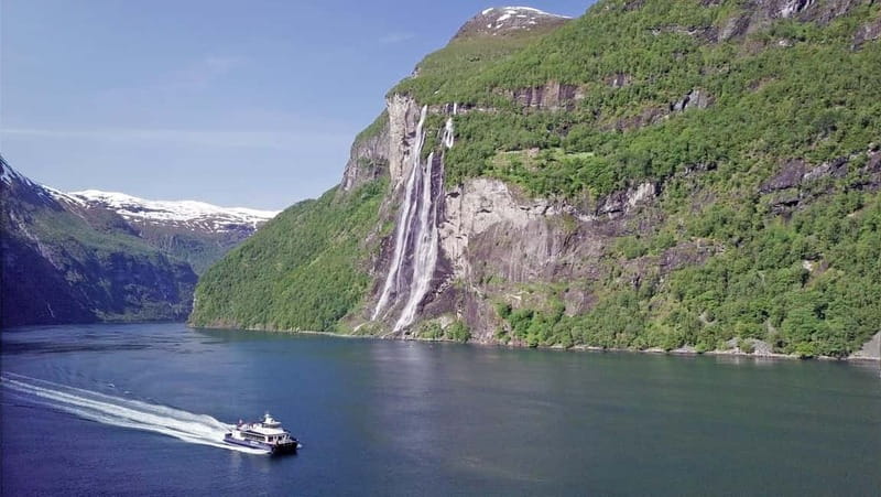 Geiranger: Fjord and Waterfalls Sightseeing Boat Trip - The longer departure gives you more room