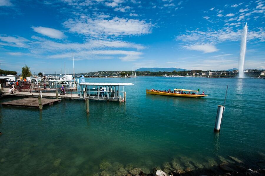 Geneva: Scenic Lake Cruise with Snacks and Wine - Why this short Geneva cruise is worth your time