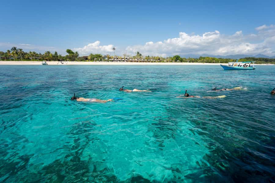 Gili Islands: Private or Shared Snorkeling Boat Trip - Shared boat or private trip?