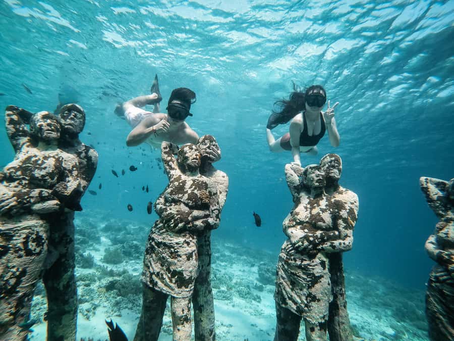 Gili Trawangan: Gili Islands Sunset Boat Tour and Snorkeling - Meeting at Sama-Sama Reggae Bar near the harbor