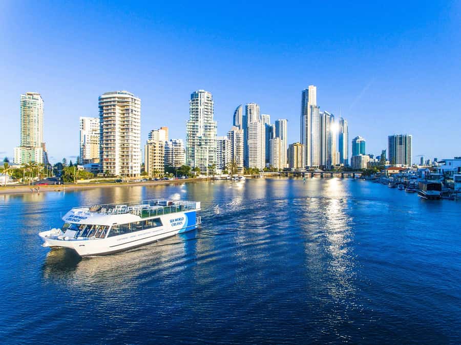 Gold Coast: Sightseeing Cruise with Buffet Lunch - Key Points Before You Book