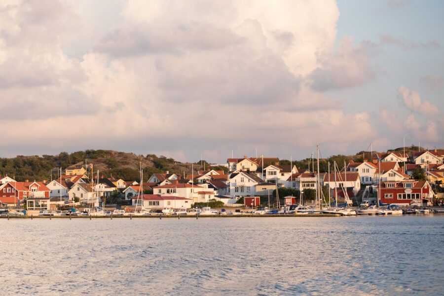 Gothenburg: Archipelago cruise with guide - Passing Älvsborg Fortress and the old maritime sights
