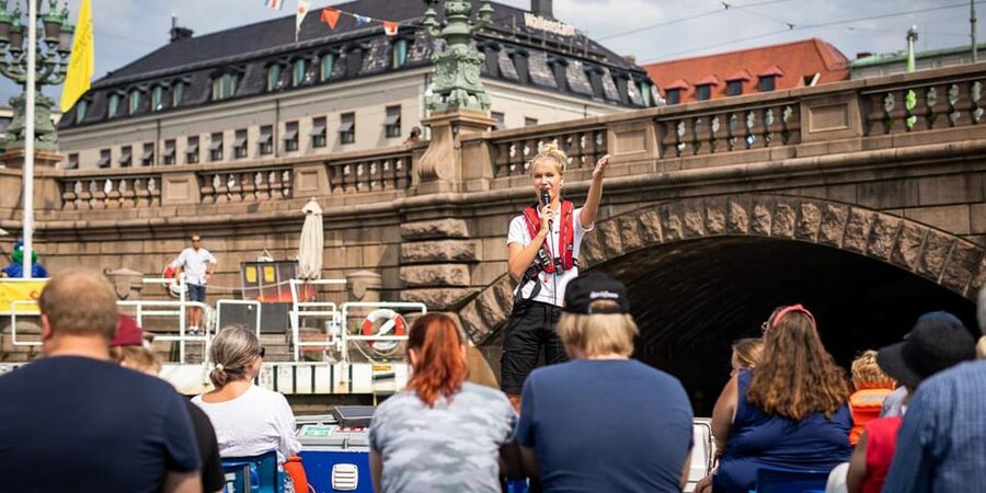 Gothenburg: City Canal Sightseeing Cruise - How much value do you get for $30?
