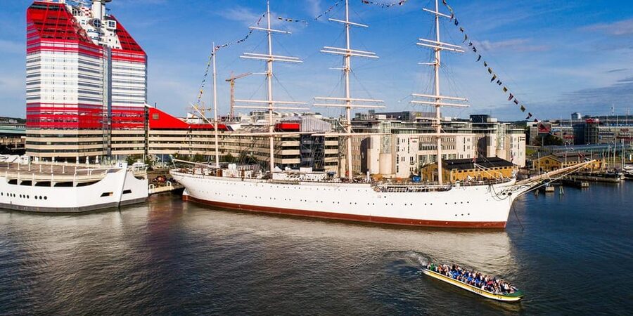 Gothenburg: City Canal Sightseeing Cruise - Who should take the Paddan cruise?