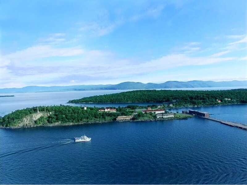 Grosse-Île: Irish Immigrant Memorial Cruise & Tour - Key points at a glance