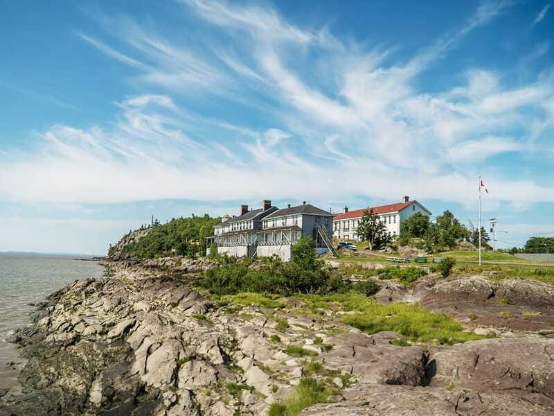 Grosse-Île: Irish Immigrant Memorial Cruise & Tour - Who should book this Grosse-Île tour?