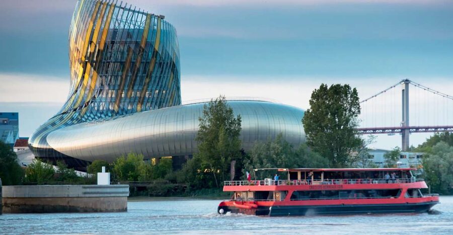 GUIDED CRUISE – BORDEAUX UNESCO - What this Bordeaux river cruise is really like