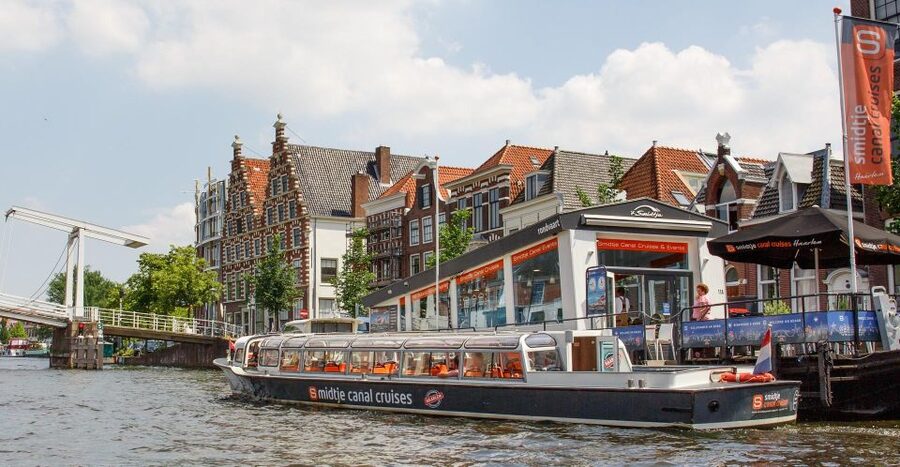 Haarlem: Sightseeing Canal Cruise through the City Center - Jopenkerk and the city’s changing character