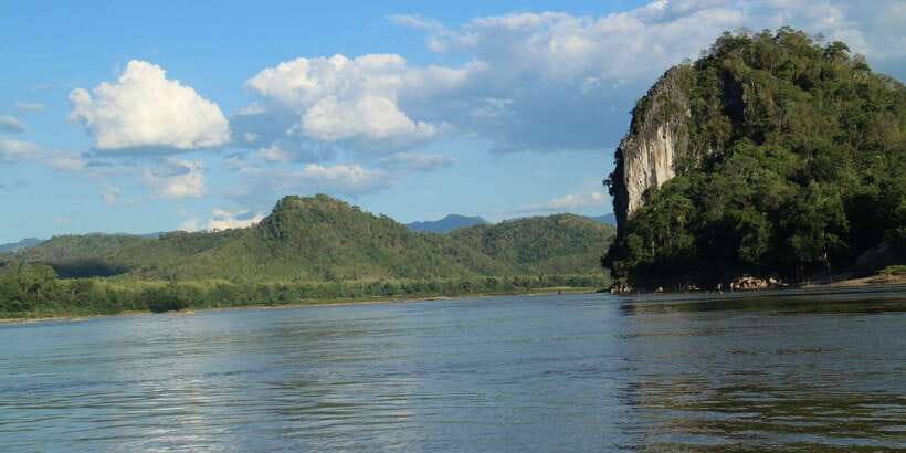 Half Day Mekong Cruise to Pak Ou Caves (Morning / Afternoon) - Boats, piers, and the practical side of the ride