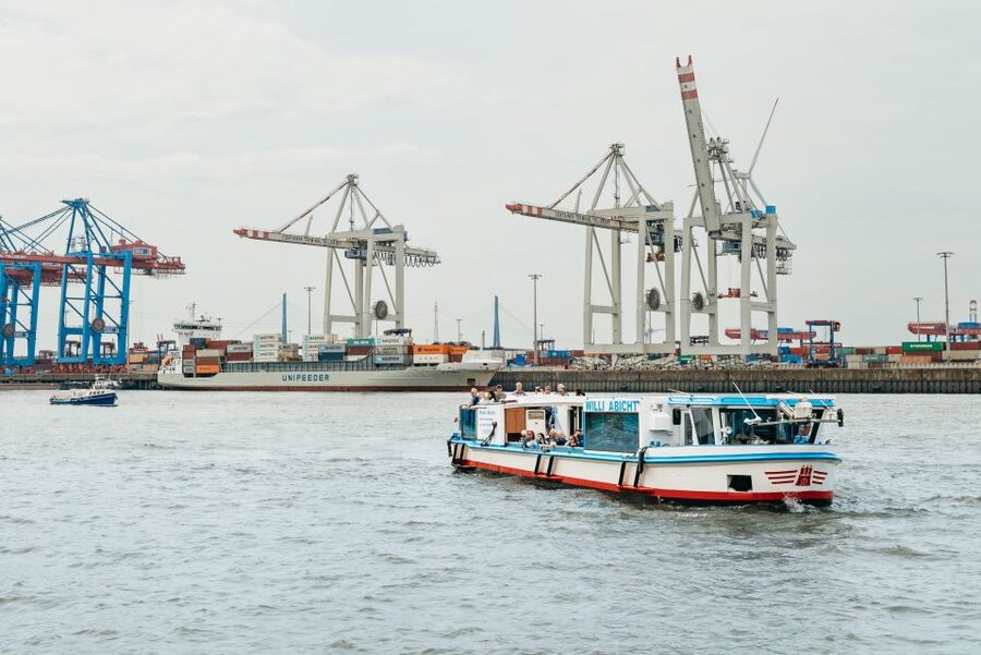 Hamburg: 2-Hour XXL Port of Hamburg Cruise Tour - Key things to know before boarding