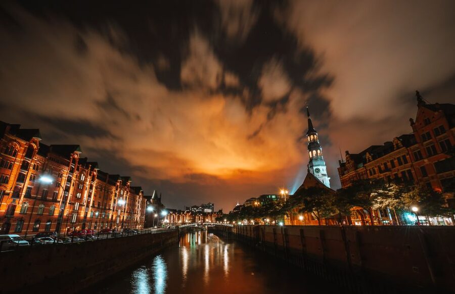 Hamburg: 90-Minute Evening Lights Harbor Cruise - A traditional barge with a cozy, practical feel