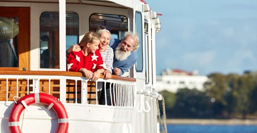 Hamburg: City Cruise on Alster Lake - The Outer Alster, Hamburg’s wide city view