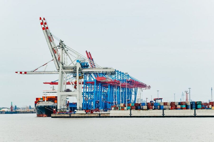 Hamburg: Harbor Cruise - From Speicherstadt to the Elbe