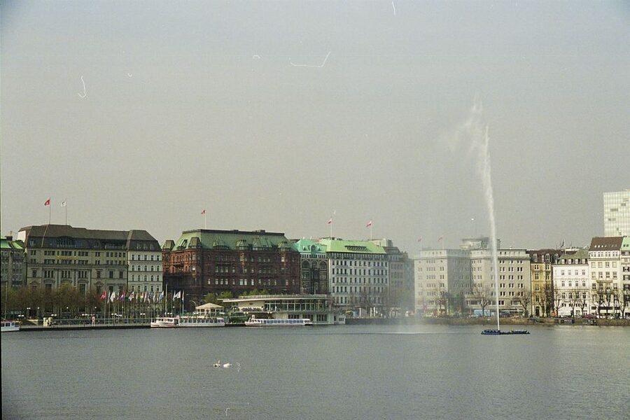 Hamburg: Line F Hop-On Hop-Off Bus and Boat Tour - The harbor boat is worth planning around