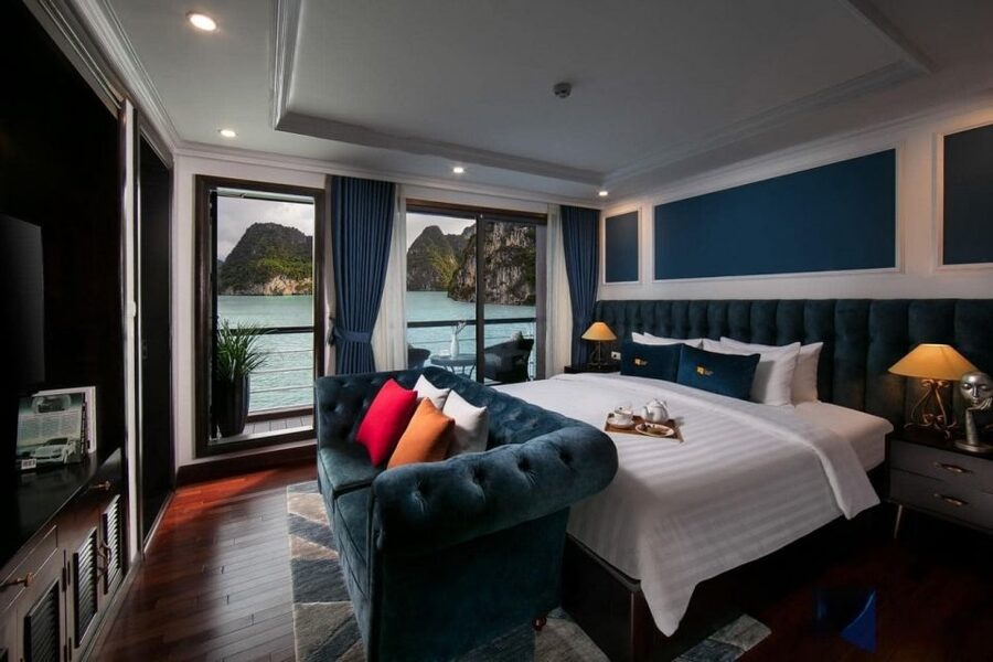Hanoi: 3-Day Ninh Binh, Ha Long, & Lan Ha Bay 5-Star Cruise - Guides, handoffs, and communication
