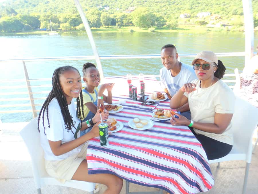 Hartbeespoort: 2-Hour Dam Cruise with South African Food - Views from the dam, from mountain slopes to waterfront homes