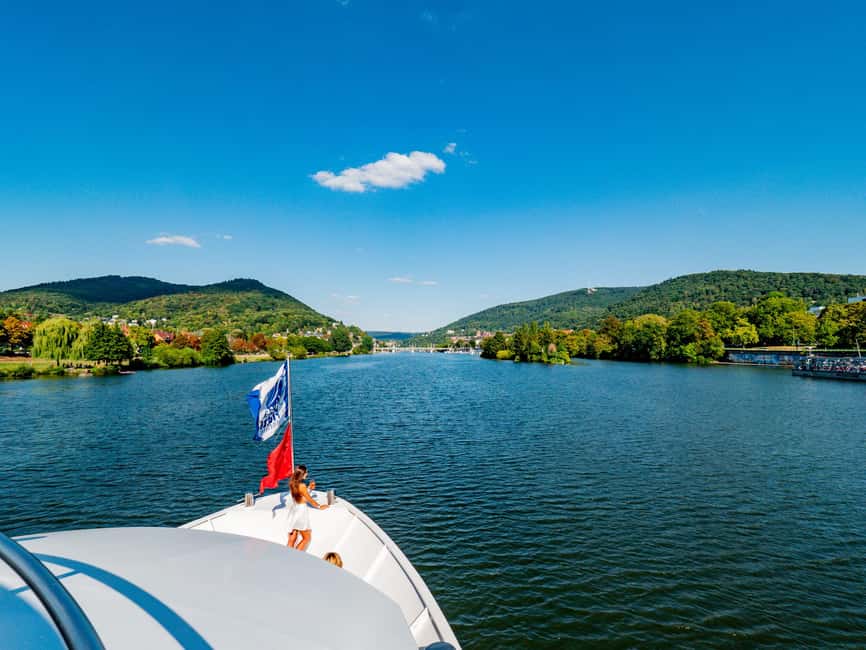 Heidelberg: Neckar River Sightseeing Boat Tour with Drink - Drinks, commentary, and the small practical catches