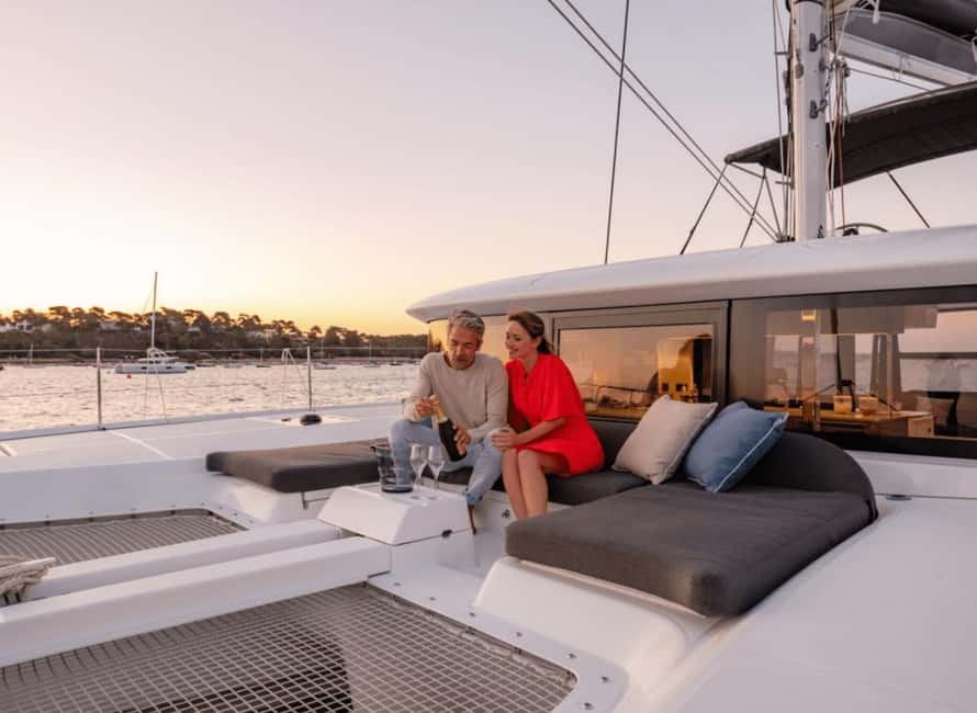 Heraklion Luxury Sailing Catamaran Dia Island | Gourmet Menu - Starting at Heraklion Port with coffee and Cretan treats
