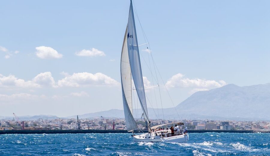 Heraklion: Private Half-Day Sailing Trip to Dia Island - Who will enjoy this most