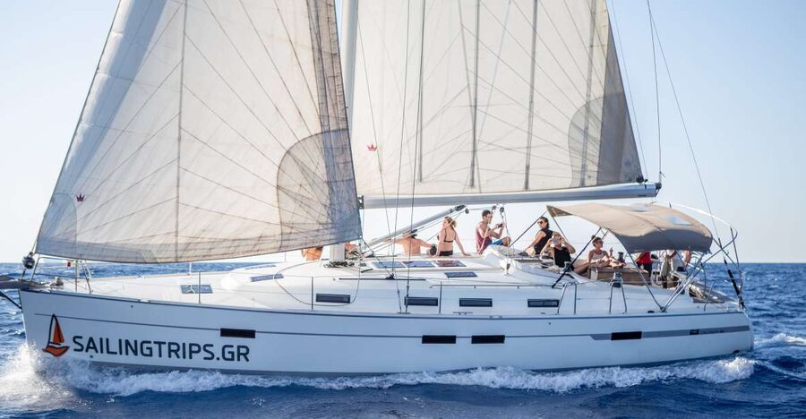Heraklion: Sailboat Cruise to Dia Island with Drinks & Lunch - Sailing Out From Heraklion
