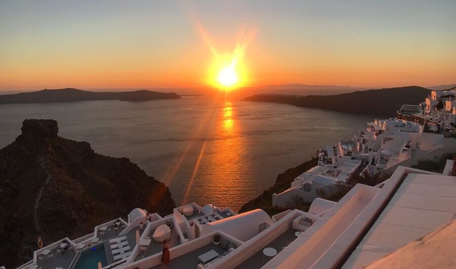 Heraklion: Santorini Day Trip with Boat Transfer & Oia Visit - Key points to know before booking