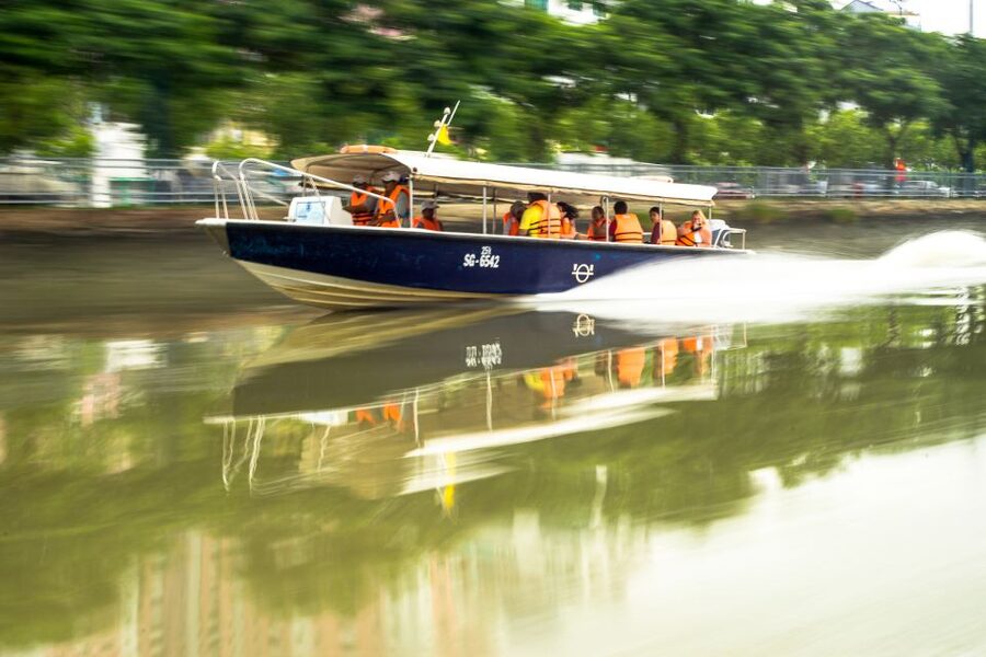 Ho Chi Minh City: Mekong Delta Full-Day Speedboat Tour - Narrow canals and the quieter side of the delta