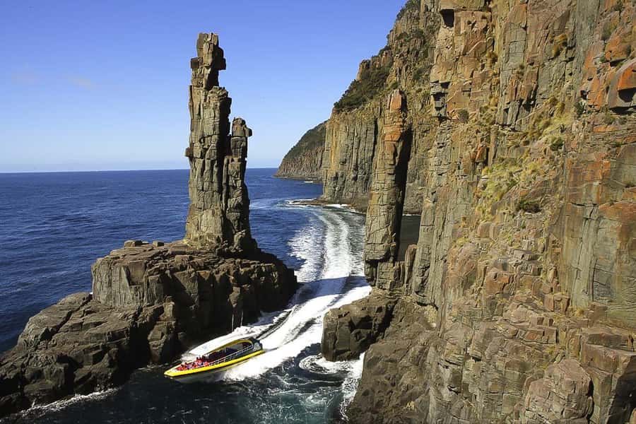 Hobart: Bruny Island Wilderness Coast Eco Cruise with Lunch - Starting at Hobart’s waterfront
