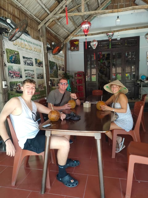 Hoi An: Basket Boat Ride in the Coconut Forest - Why the guides matter so much