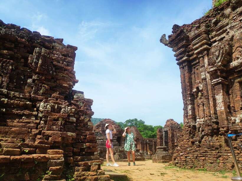 Hoi An/Da Nang: My Son Sunset Tour, Boat Trip with Brunch - Is $18 good value?