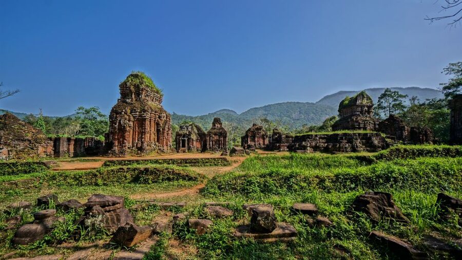 Hoi An: My Son Sanctuary and Thu Bon River Boat Trip - The afternoon option and its banh mi