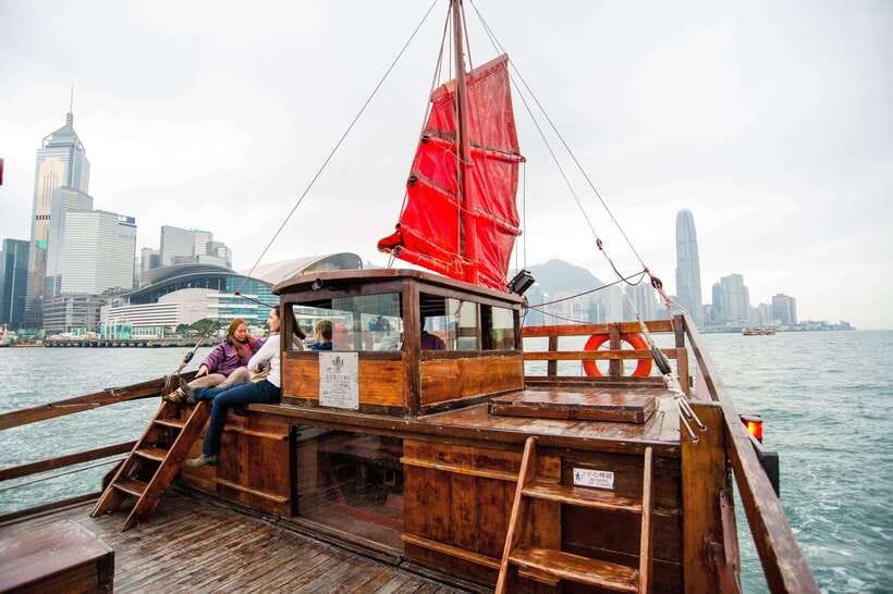 Hong Kong: Dukling, Antique Boat Tour in Victoria Harbour - What your included drink adds